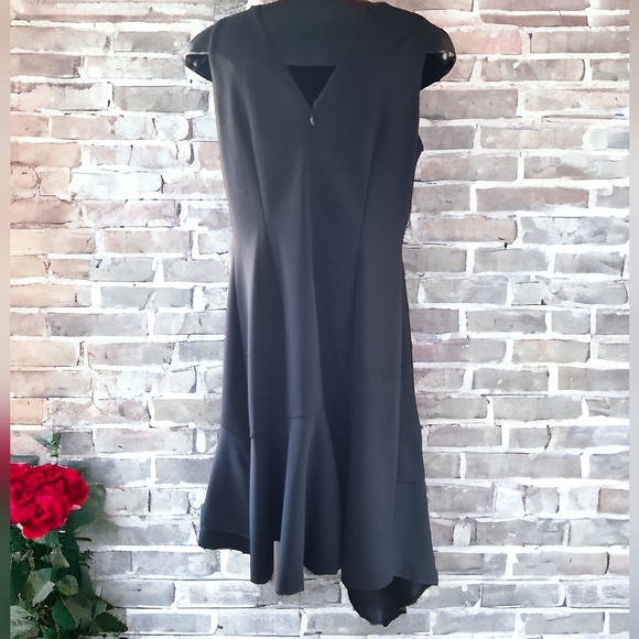 Vince Camuto Asymmetrical Ruffle Hem Sleeveless Crepe Dress - Picture 5 of 13